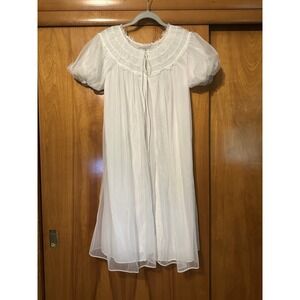 Vintage 1950/60s Gotham Lingerie Chiffon / Nylon Dual Layer Robe White